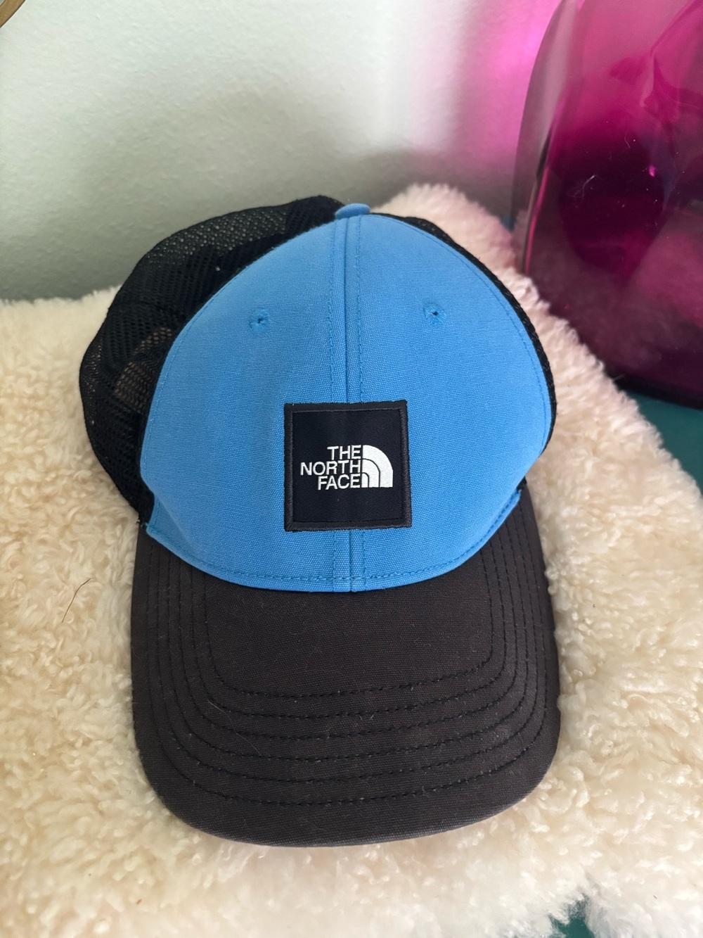 Excellent The North Face unisex mesh back cotton baseball hat adjustable OS
